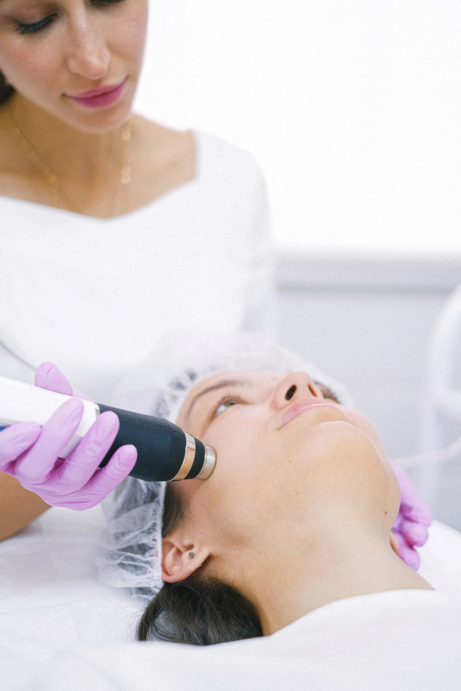 Yüz cildinde dermatolojik değerlendirme